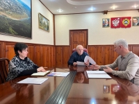 Глава администрации провел рабочую встречу по взаимодействию муниципальных образований и военных комиссариатов
